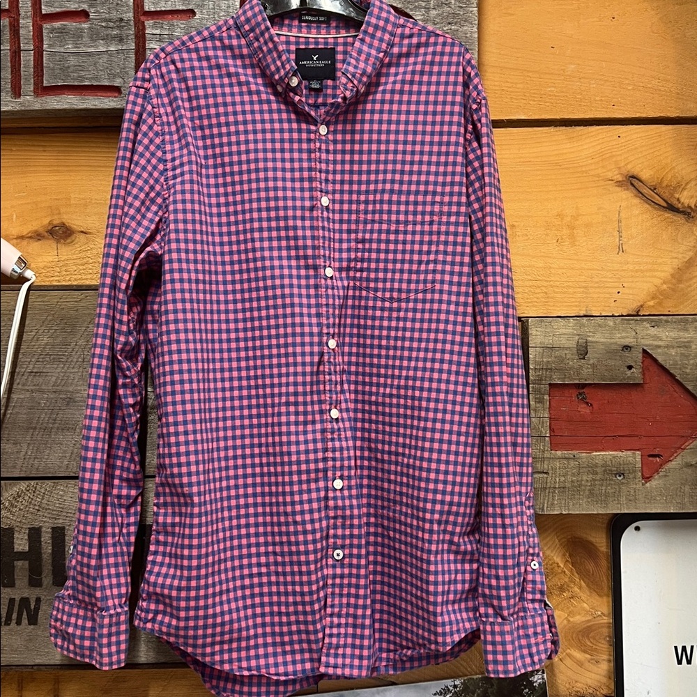 American Eagle Outfitters Pink and Blue Plaid Shirt cotton sz LT